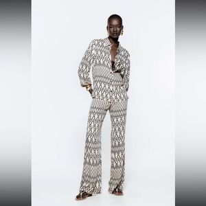 Zara flowy ecru and black pants, sz large